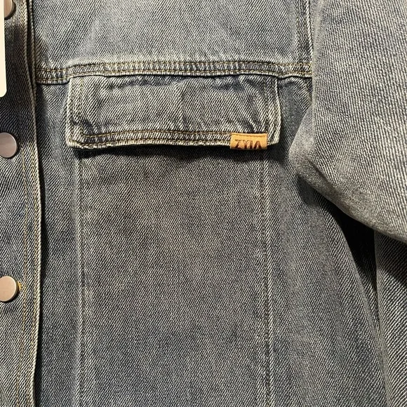 ZYIA Crossroads Denim Jacket - Picture 5 of 7